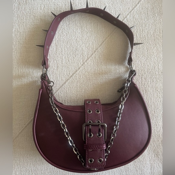 Wicked Misfit Burgundy Spike Bag - Picture 2 of 6